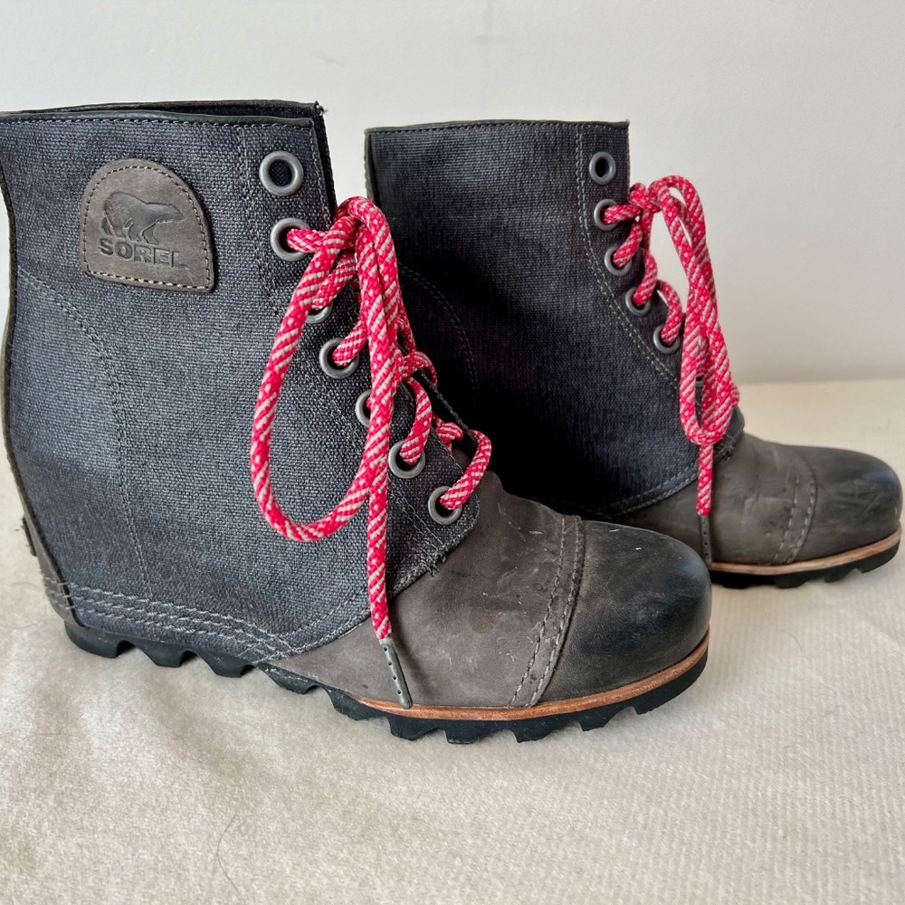Sorel - Women's PDX Premium Wedge Booties (8.5)
